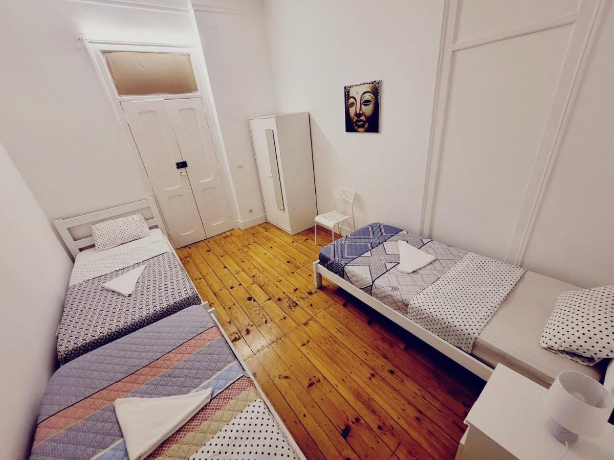 Lisbon Gambori Hostel ภายนอก รูปภาพ