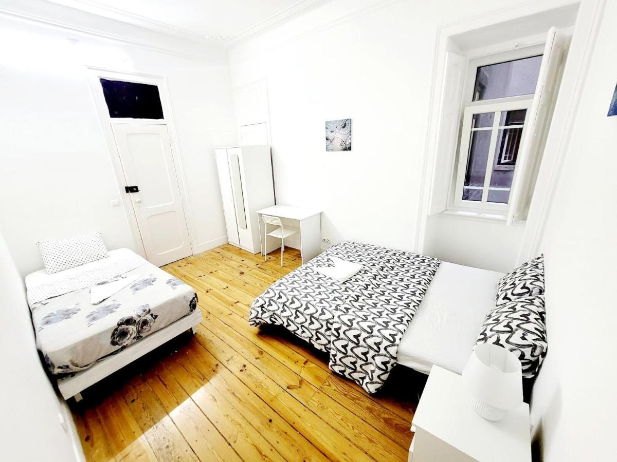 Lisbon Gambori Hostel ภายนอก รูปภาพ