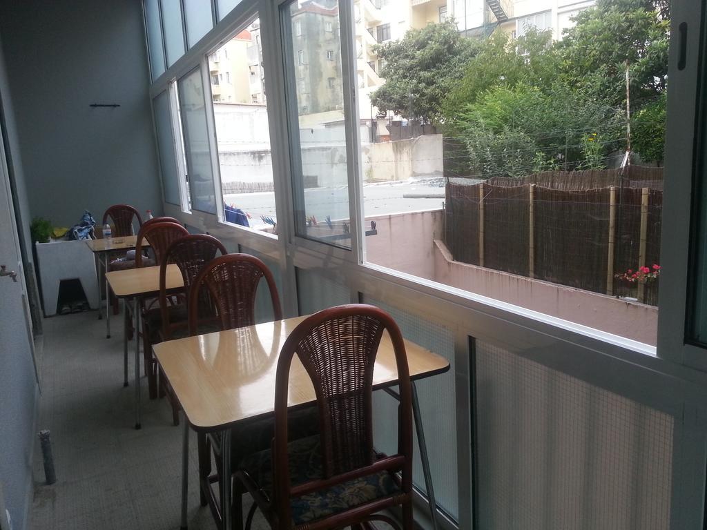Lisbon Gambori Hostel ภายนอก รูปภาพ
